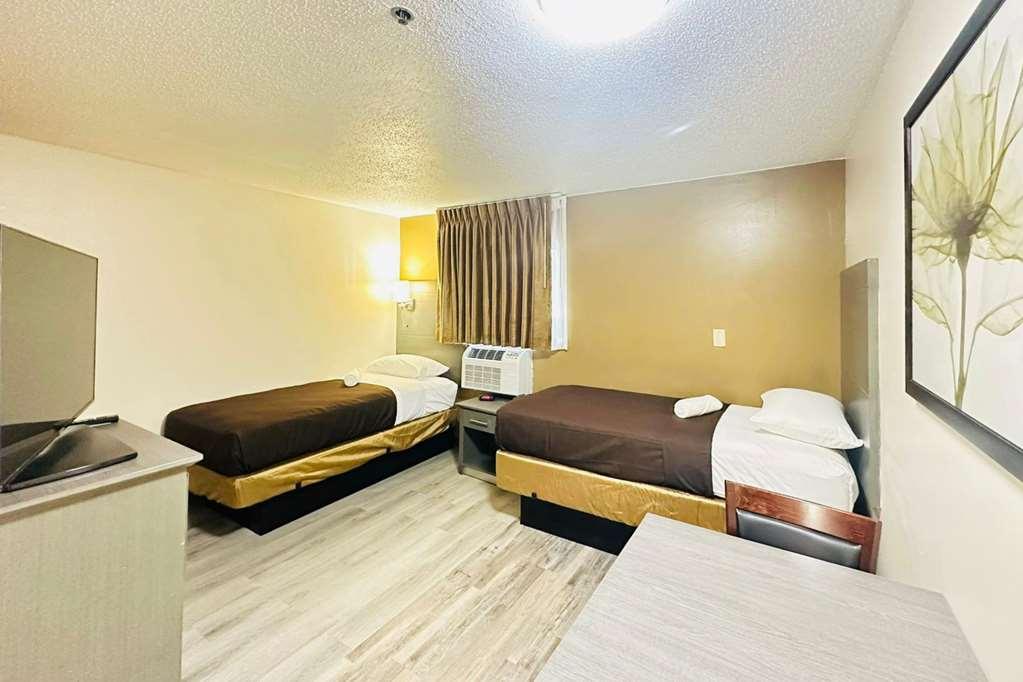 Suburban Studios Abercorn Savannah Quarto foto