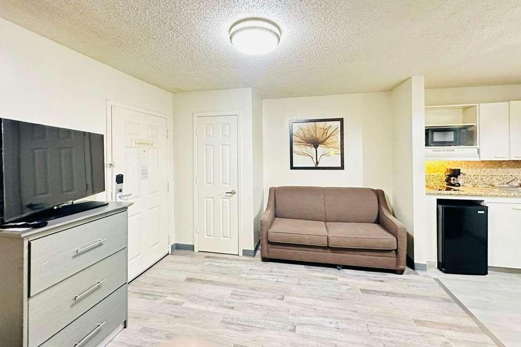Suburban Studios Abercorn Savannah Quarto foto